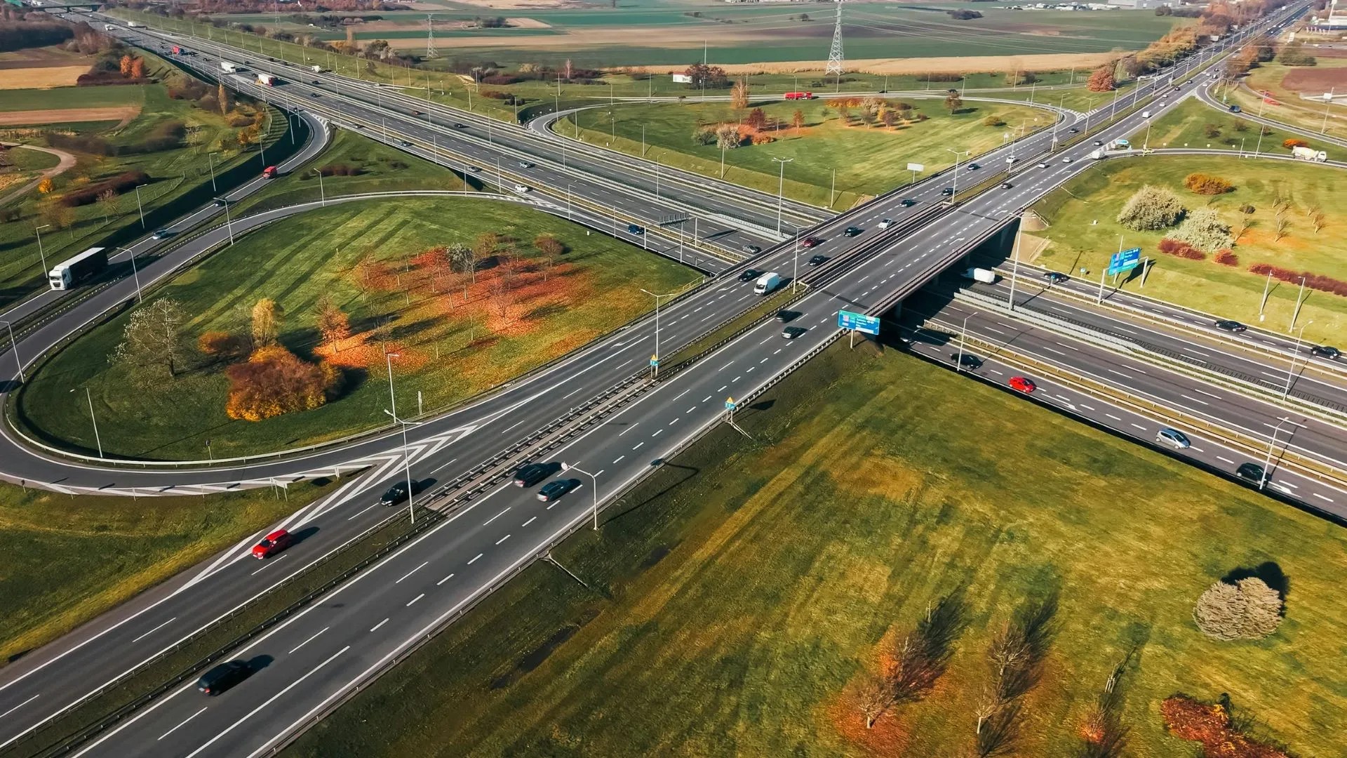 Zes unica: bando da 300 milioni per infrastrutture, viabilità e servizi nelle aree produttive del Mezzogiorno